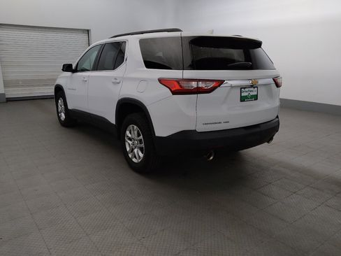 Used 2020 Chevrolet Traverse LT w/ Driver Confidence II Package AWD/4WD image 5