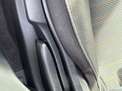 Used 2022 Nissan Leaf SV image 28