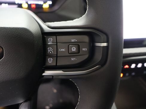 New 2026 Jeep Cherokee Overland image 24