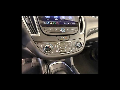 Used 2024 Chevrolet Malibu LT FWD image 23