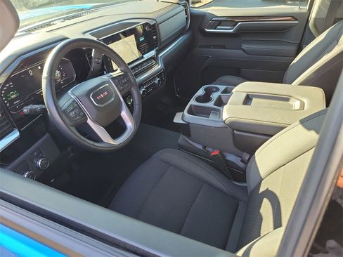 Used 2023 GMC Sierra 1500 Elevation image 10