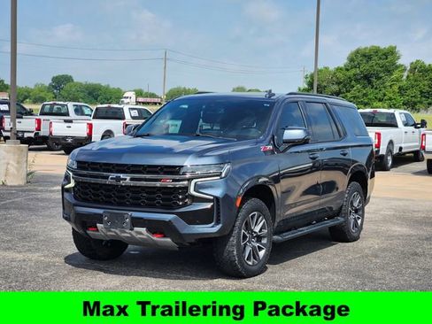 Used 2021 Chevrolet Tahoe Z71 w/ Luxury Package AWD/4WD image 3