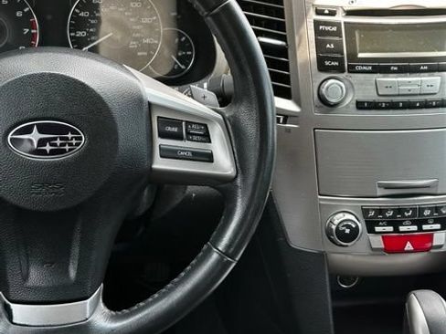 Used 2012 Subaru Legacy 2.5i Premium AWD/4WD image 28