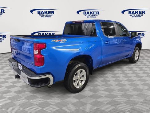 Used 2025 Chevrolet Silverado 1500 LT AWD/4WD image 5