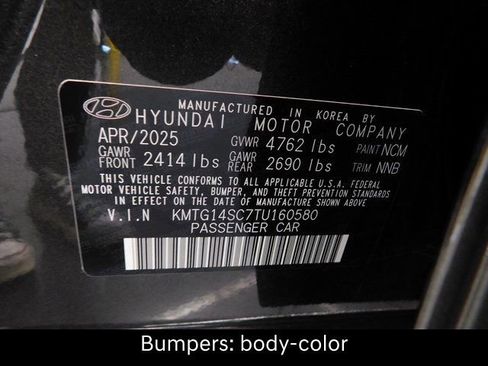 Used 2026 Genesis G70 2.5T image 52