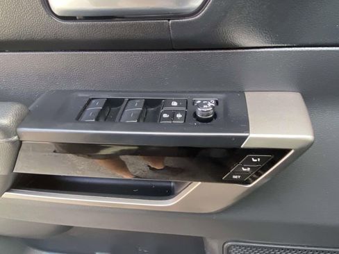 Used 2024 Toyota Sequoia Limited image 16