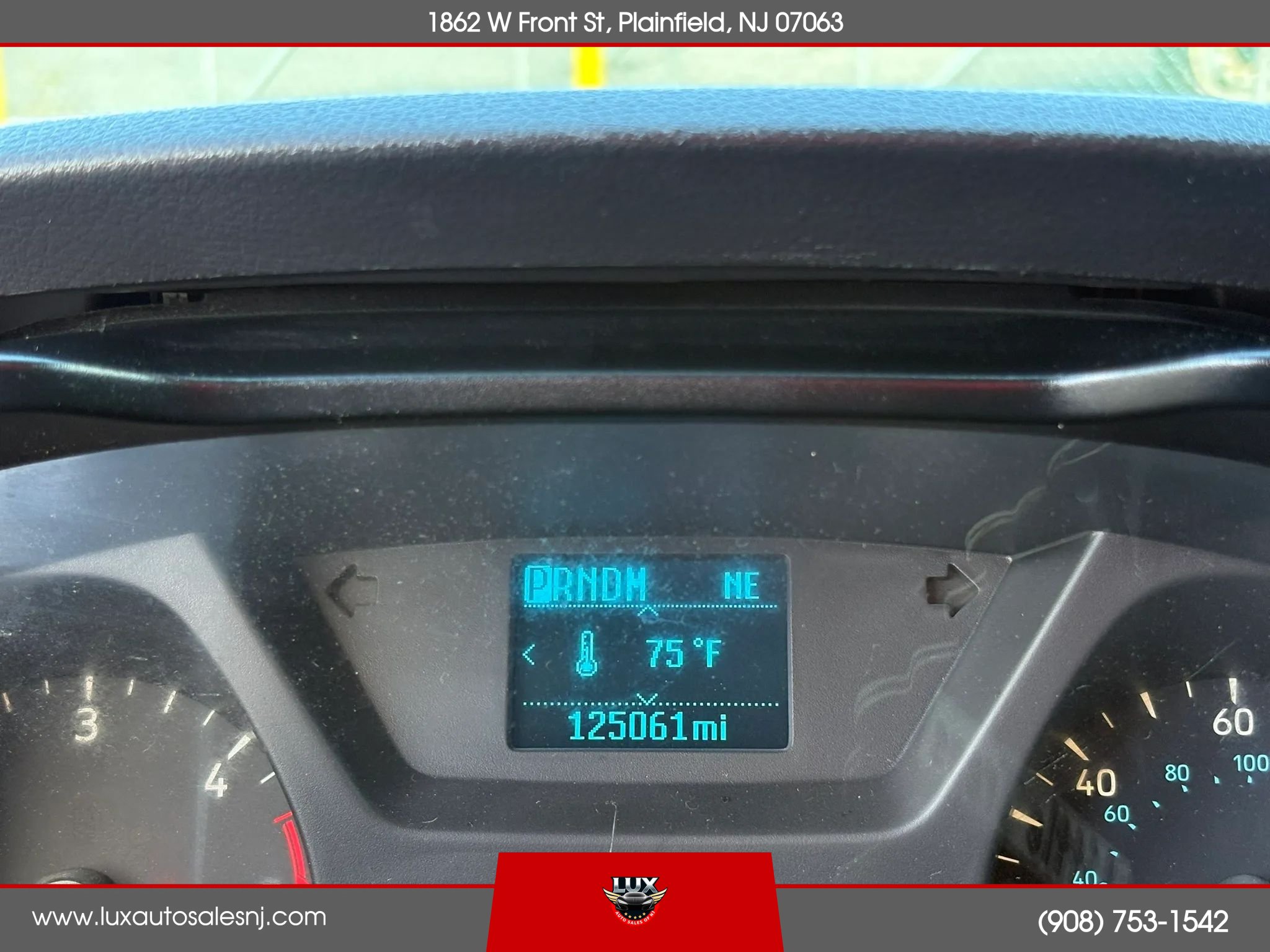 Used 2015 Ford Transit 250 148 Medium Roof RWD image 28