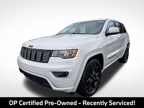 Used 2019 Jeep Grand Cherokee Altitude RWD image 5