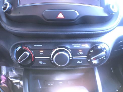 Used 2024 Kia Soul LX w/ Option Group 015 FWD image 20