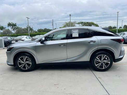 Certified 2025 Lexus RX 350 FWD w/ Technology Package image 4