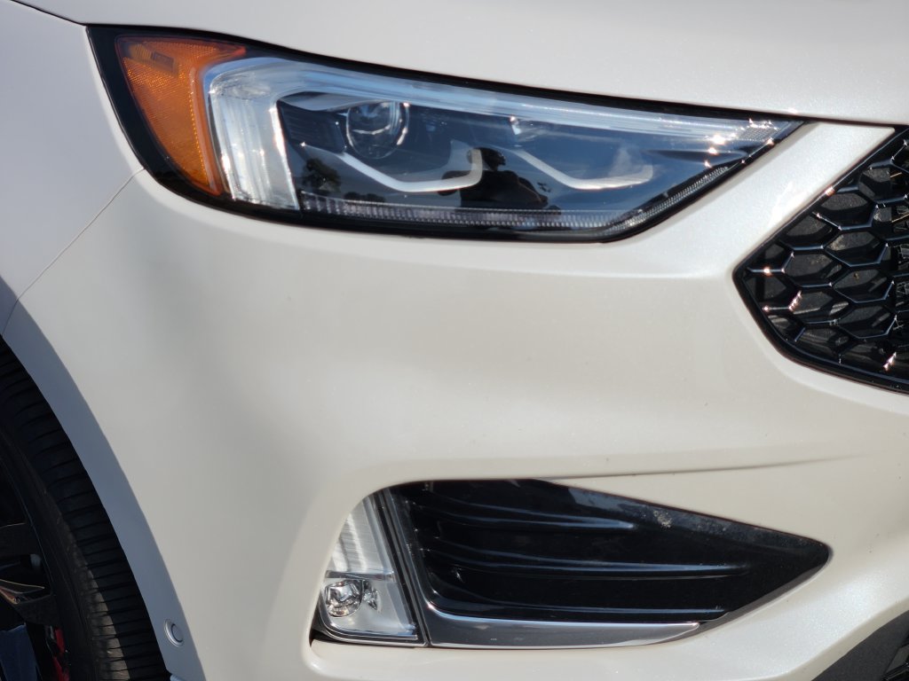 Used 2019 Ford Edge ST w/ Equipment Group 401A AWD/4WD image 10