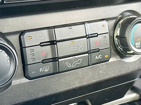 Used 2018 Ford F150 XLT w/ Equipment Group 302A Luxury image 20