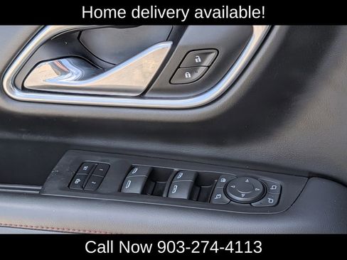 Used 2021 Chevrolet Suburban RST w/ Luxury Package RWD image 25