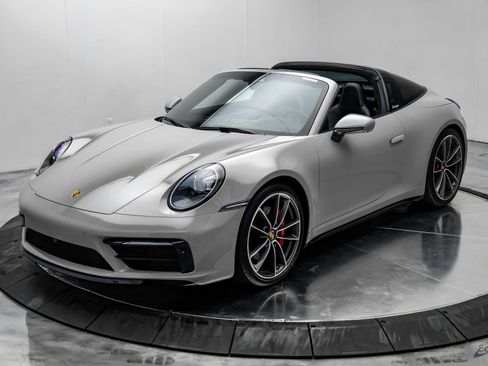 Used 2022 Porsche 911 Targa 4S AWD/4WD image 7
