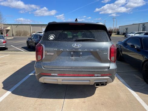 Used 2024 Hyundai Palisade SEL image 3
