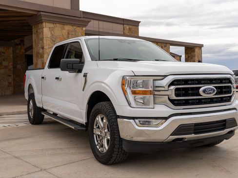 Used 2022 Ford F150 XLT w/ Equipment Group 301A Mid AWD/4WD image 2