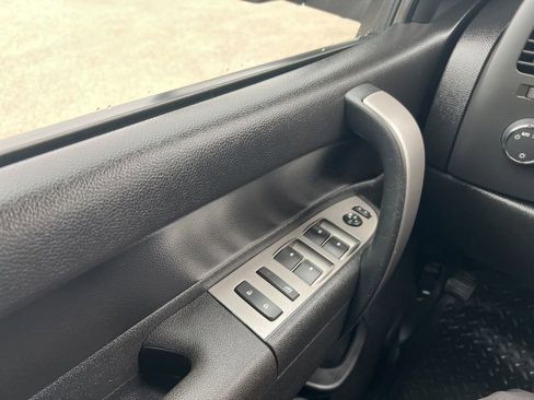 Used 2012 GMC Sierra 1500 SLE w/ Power Tech Package AWD/4WD image 19