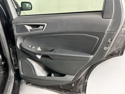 Used 2023 Ford Edge SEL image 29