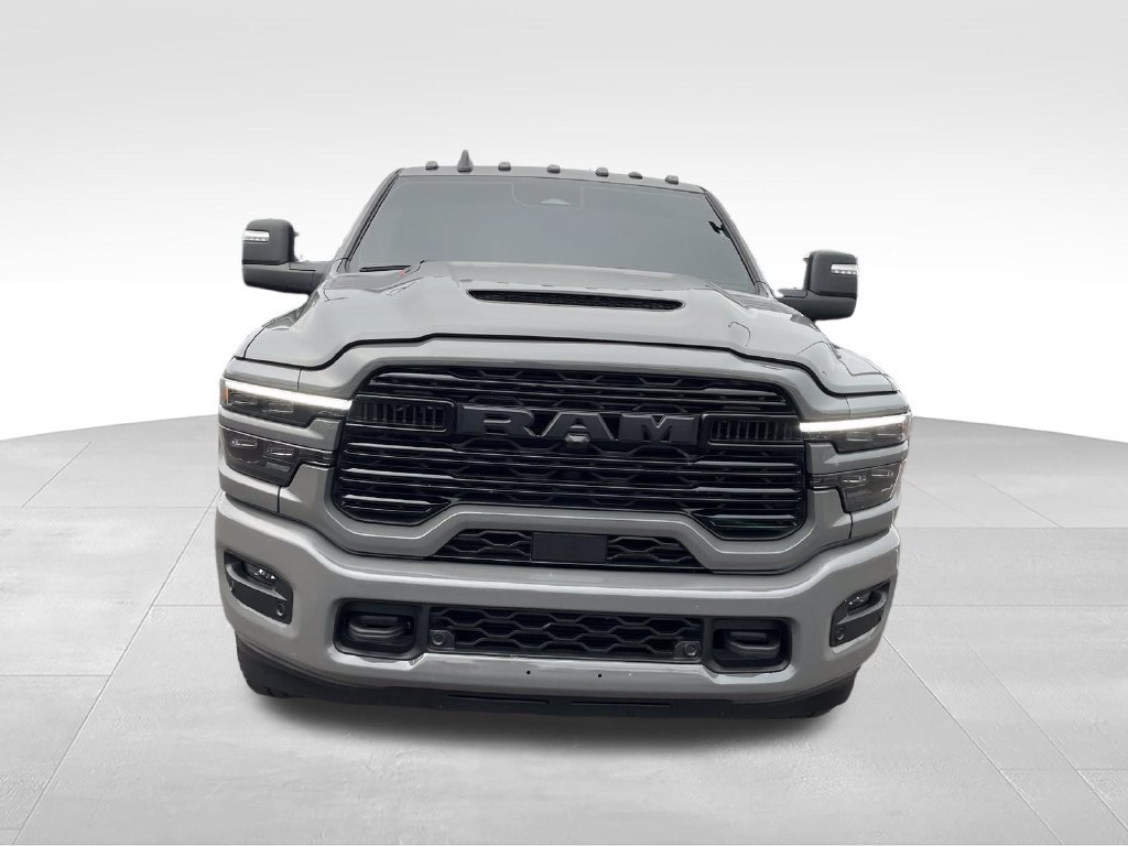 Used 2026 RAM 2500 Laramie AWD/4WD image 8
