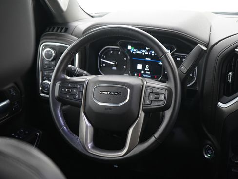 Used 2022 GMC Sierra 2500 Denali w/ Denali Ultimate Package AWD/4WD image 17