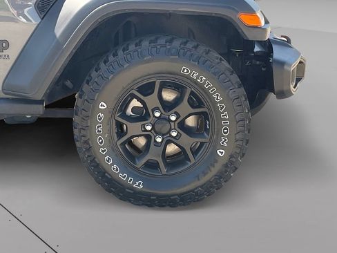 Used 2021 Jeep Wrangler Unlimited Sport AWD/4WD image 9