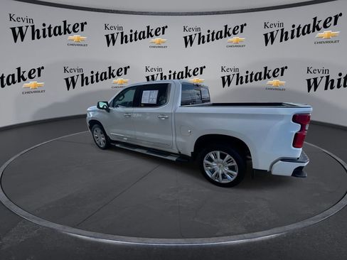 Used 2024 Chevrolet Silverado 1500 High Country w/ High Country Premium Package AWD/4WD image 6