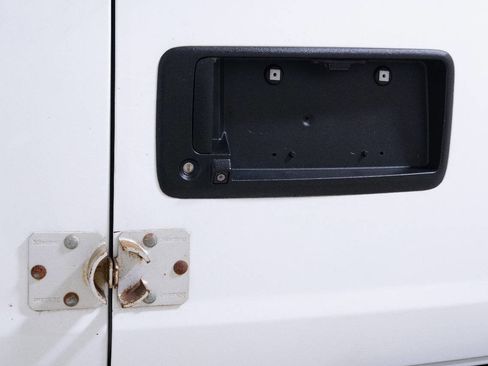 Used 2014 Chevrolet Express 3500 3500 3dr Extended Cargo Van image 28