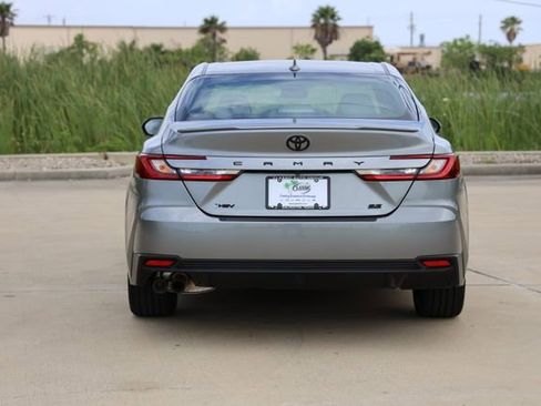 New 2026 Toyota Camry SE image 7