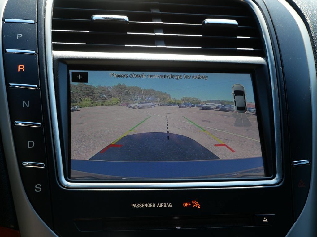 Used 2018 Lincoln MKX Select w/ Select Plus Package AWD/4WD image 27