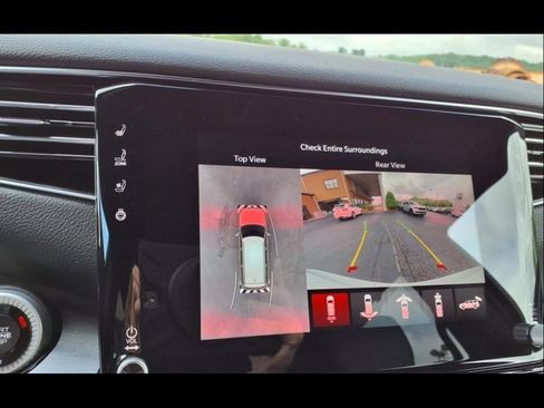 New 2025 Jeep Wagoneer L Series II w/ Convenience Group I image 15