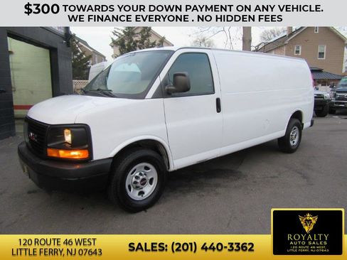 Used 2015 GMC Savana 2500 RWD 2500 155 image 1