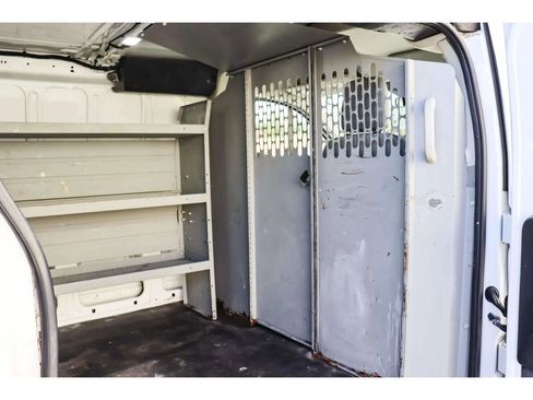 Used 2019 Ford Transit 250 148 Low Roof image 31