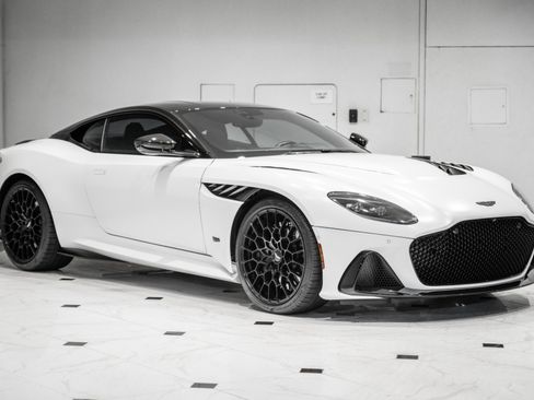 Used 2023 Aston Martin DBS Coupe RWD image 1