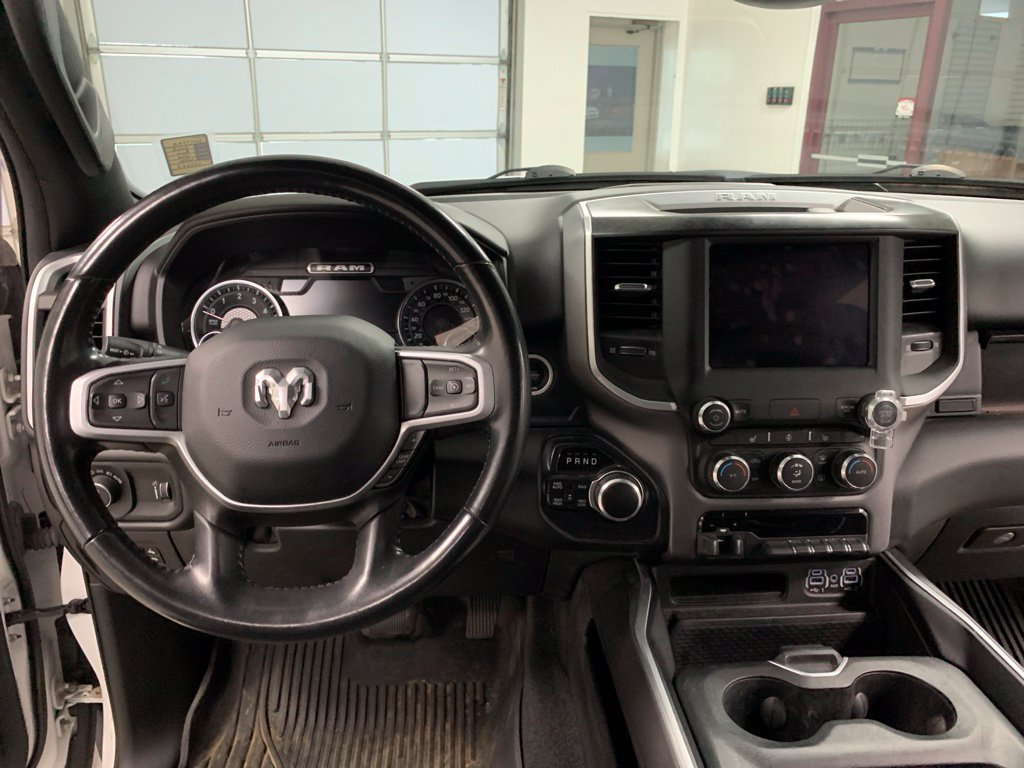 Used 2022 RAM 1500 Big Horn AWD/4WD image 10