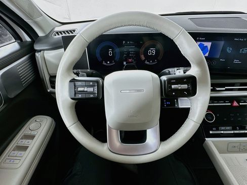 Certified 2026 Hyundai Santa Fe SEL FWD image 11