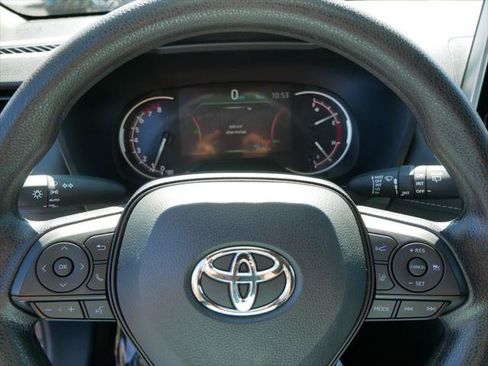 Certified 2025 Toyota RAV4 XLE AWD/4WD image 25