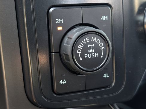 New 2025 Ford F150 Lariat w/ Equipment Group 501A Mid image 52