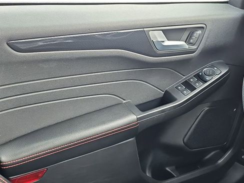 Used 2023 Ford Escape ST-Line w/ Tech Pack #1 image 21