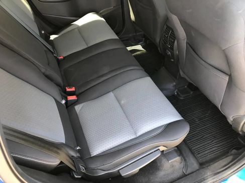 Used 2018 Ford Escape SE w/ SE Sync 3 Package AWD/4WD image 35