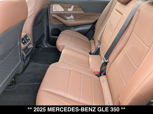 Certified 2025 Mercedes-Benz GLE 350 4MATIC image 4