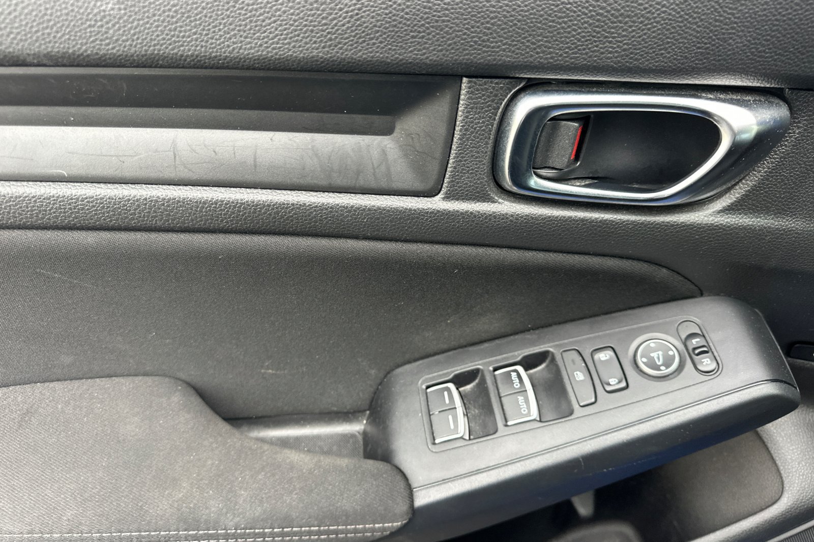 Used 2022 Honda Civic LX image 10