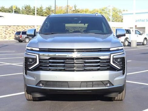 New 2026 Chevrolet Tahoe Premier image 2