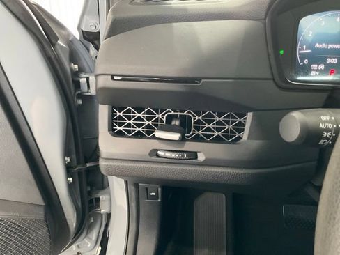 Certified 2025 Honda Accord SE image 8
