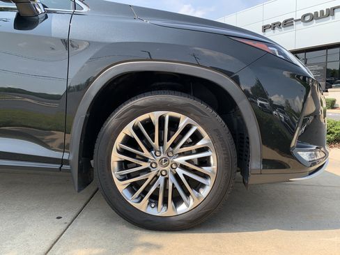 Used 2022 Lexus RX 450hL Luxury w/ Cold Area Package (CT) AWD/4WD image 13