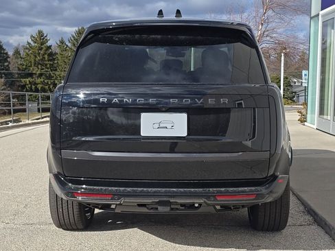New 2026 Land Rover Range Rover Long Wheelbase SE AWD/4WD image 4