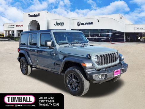 Used 2024 Jeep Wrangler Sport S image 9