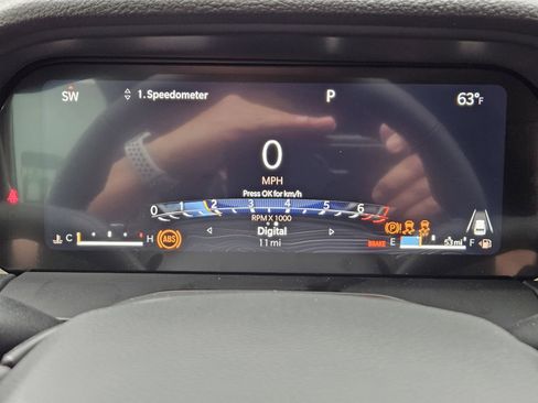 New 2026 Jeep Grand Cherokee Laredo image 16