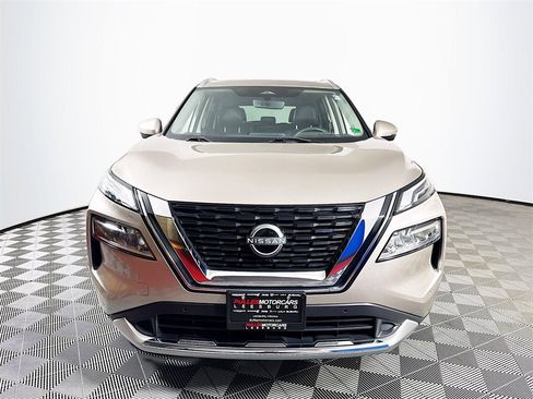 Used 2023 Nissan Rogue Platinum w/ Platinum Premium Package image 2