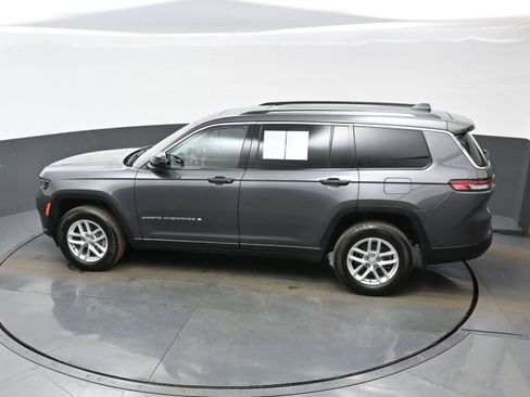 Used 2024 Jeep Grand Cherokee L Laredo w/ Luxury Tech Group I image 35