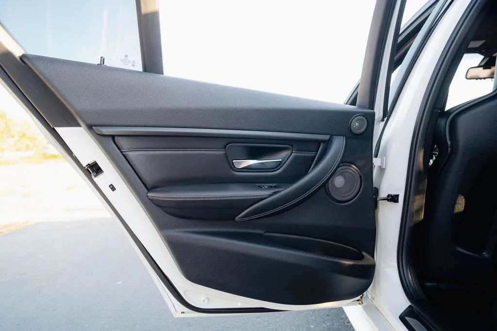 Used 2016 BMW M3 RWD image 60